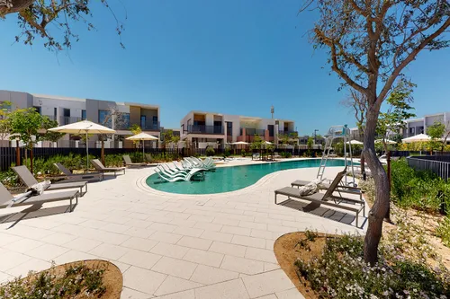 3 Bedrooms Villa in Elan