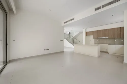 4 Bedrooms Villa in Sidra Villas I