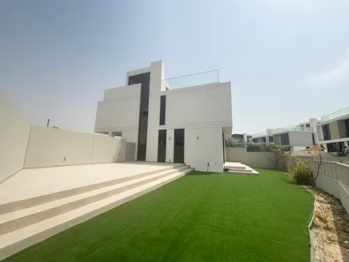 3 Bedrooms Villa in Golf Grove