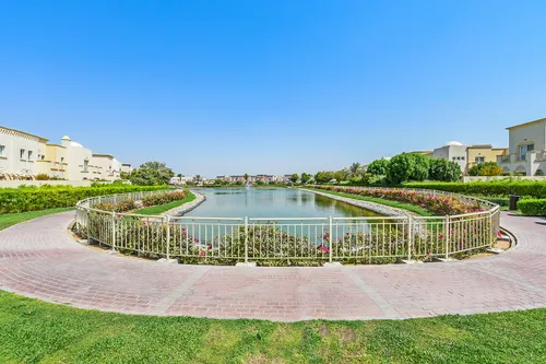3 Bedrooms Villa in Springs 3
