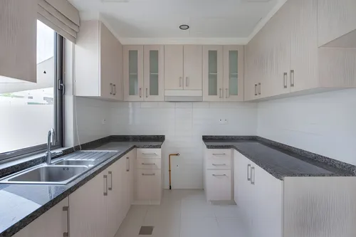 3 Bedrooms Villa in Mira Oasis 3