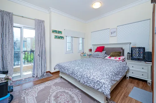 3 Bedrooms Villa in Mirabella 5