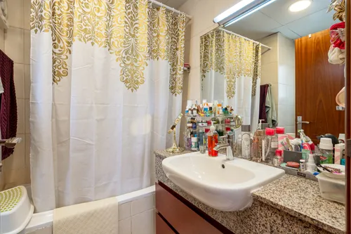 3 Bedrooms Villa in Mirabella 5