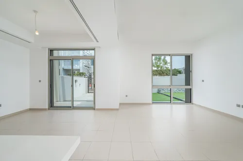 4 Bedrooms Villa in Reem Community