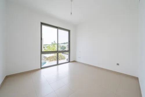 4 Bedrooms Villa in Reem Community
