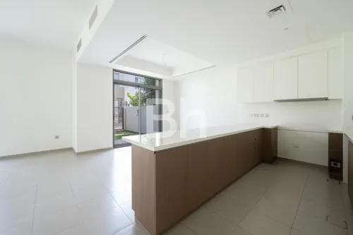 4 Bedrooms Villa in Reem Community