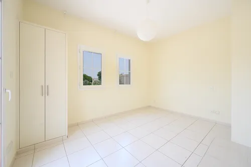 3 Bedrooms Villa in Springs 15