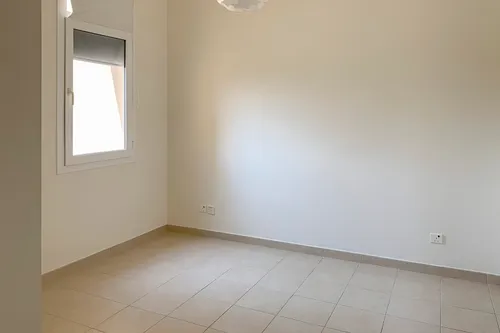 2 Bedrooms Villa in Palmera 3