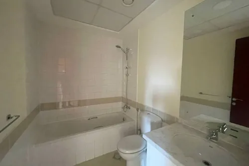 2 Bedrooms Villa in Palmera 3