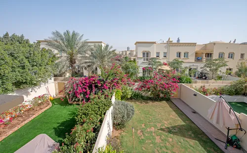 2 Bedrooms Townhouse in Springs 2