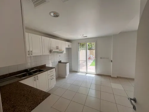 2 Bedrooms Townhouse in Springs 2