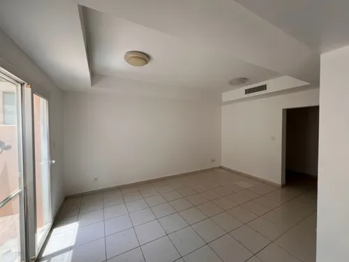 2 Bedrooms Townhouse in Springs 2