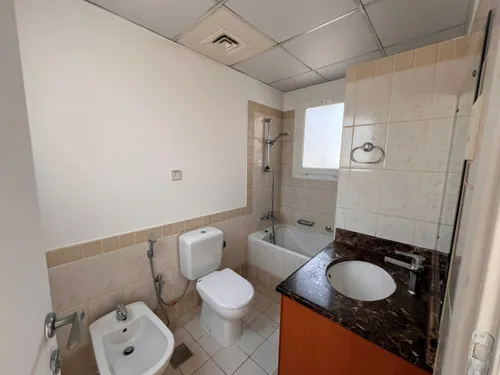2 Bedrooms Townhouse in Springs 2
