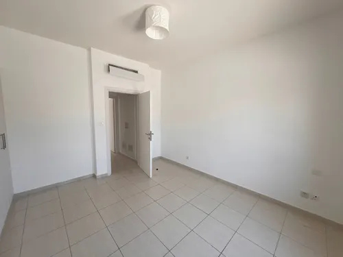 2 Bedrooms Townhouse in Springs 2