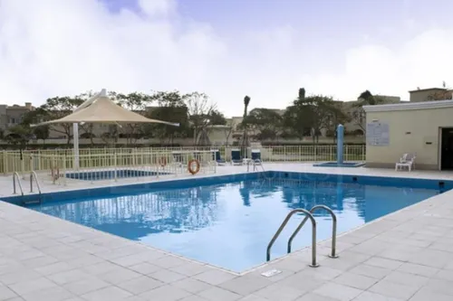3 Bedrooms Townhouse in Springs 4