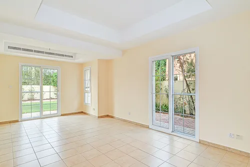 3 Bedrooms Villa in Al Reem 2