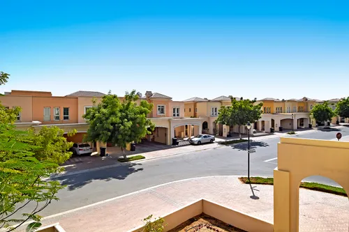 3 Bedrooms Villa in Al Reem 2