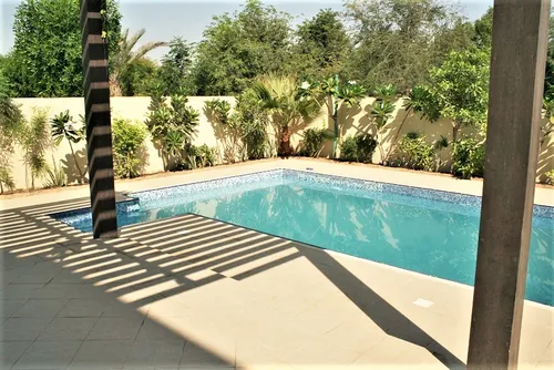 3 Bedrooms Villa in Al Reem 2