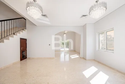 Immaculate condition | 5Beds Mazaya A1 | With Pool