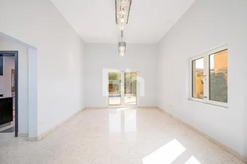 5 Bedrooms Villa in The Aldea