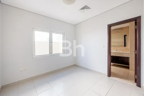 5 Bedrooms Villa in The Aldea