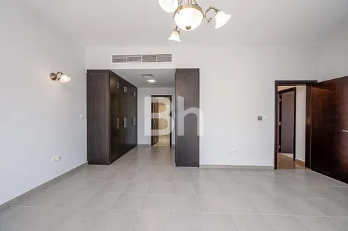 5 Bedrooms Villa in The Aldea