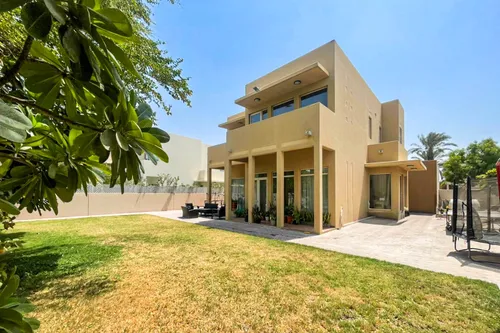 Single Row | Saheel 3 | Close to Entrance | Park