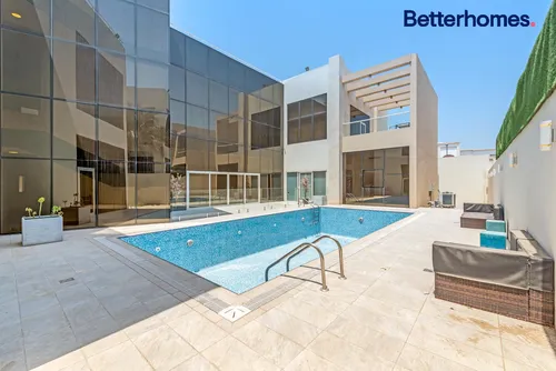 Modern I Private Pool I Walk-in Wardrobes