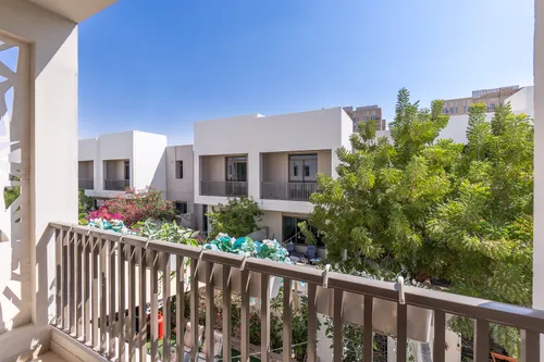 3 Bedrooms Villa in Zahra Townhouses