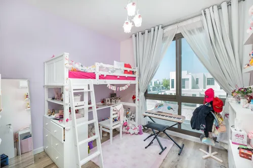 3 Bedrooms Villa in Zahra Townhouses