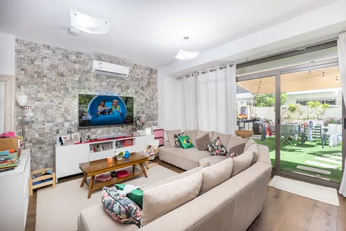 3 Bedrooms Villa in Zahra Townhouses