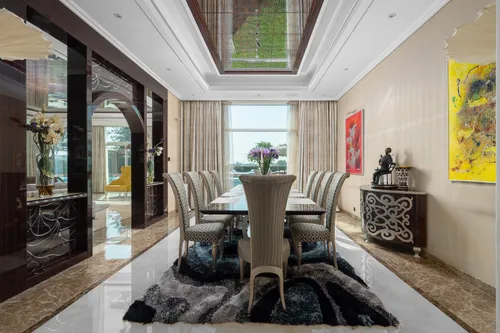 5 Bedrooms Villa in Sector P