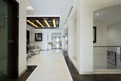 5 Bedrooms Villa in Sector P