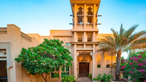 4 Bedrooms Villa in Entertainment Foyer