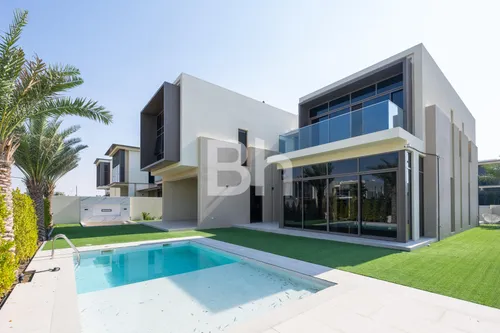 High End | 4 Bedroom | Modern | Available Now