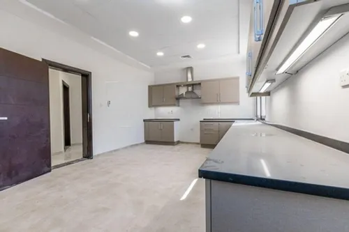5 Bedrooms Villa in Nad Al Sheba 4