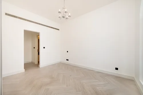 4 Bedrooms Villa in Mirador La Coleccion 1