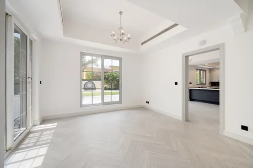 4 Bedrooms Villa in Mirador La Coleccion 1