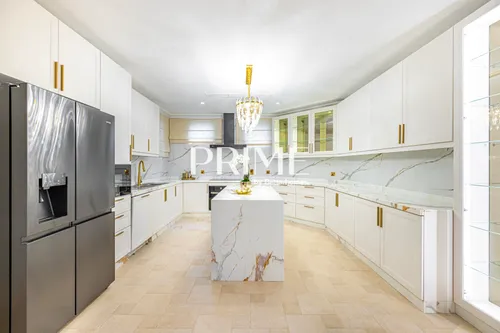 5 Bedrooms Villa in Garden Homes Frond B