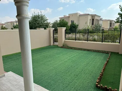 2 Bedrooms Villa in Casa Viva