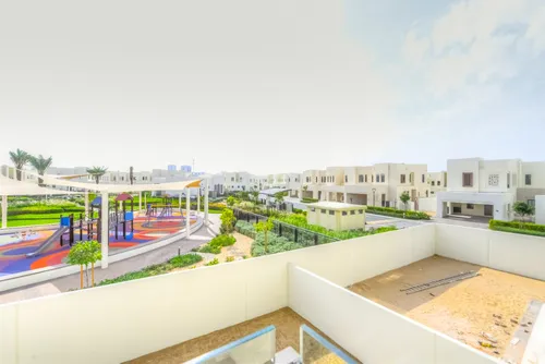 3 Bedrooms Villa in Mira Oasis 3