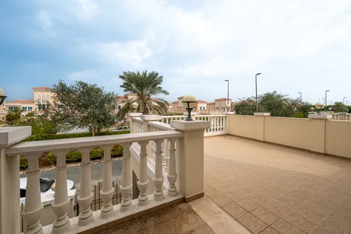 5 Bedrooms Villa in District 16L
