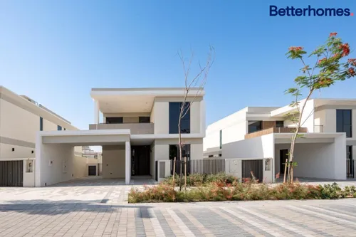 5 Bedrooms Villa in Harmony 1
