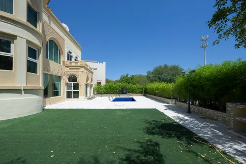 4 Bedrooms Villa in Cluster 26