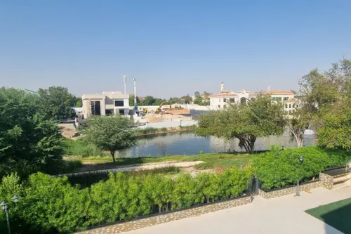4 Bedrooms Villa in Cluster 26