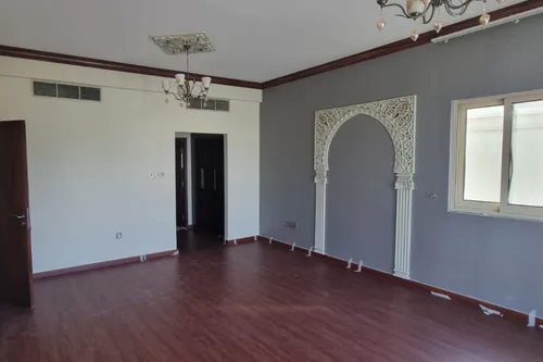 4 Bedrooms Villa in Cluster 26