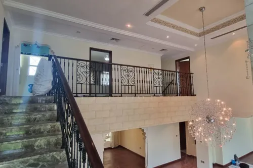 4 Bedrooms Villa in Cluster 26