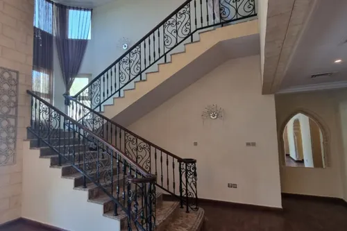 4 Bedrooms Villa in Cluster 26