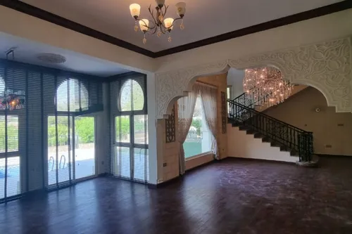 4 Bedrooms Villa in Cluster 26