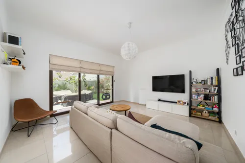 4 Bedrooms Villa in Samara